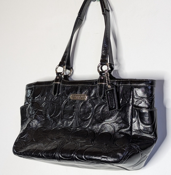 Coach Black Signature Patent Leather Shoulder Bag - Picture 2 of 12